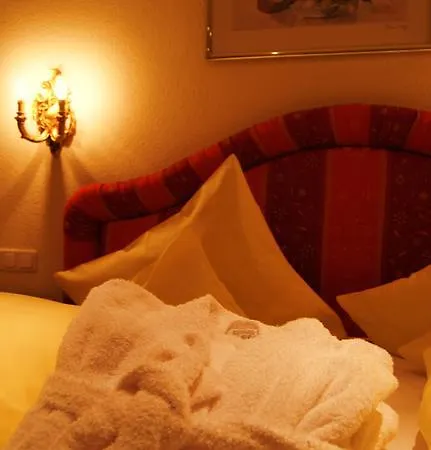 Hartenfels 2*